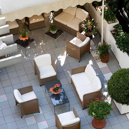 Acasamia Welchome Rimini Hotel By Oasigroup Hotels