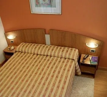 Otel Acasamia Welchome Rimini Hotel By Oasigroup Hotels