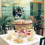 Acasamia Welchome Hotel Rimini