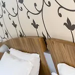 Acasamia Welchome Hotel