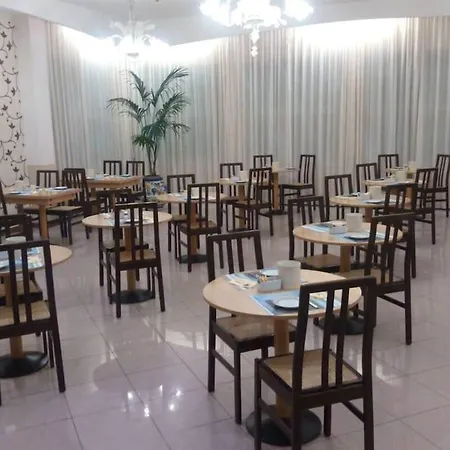 ホテル Acasamia Welchome Rimini Hotel By Oasigroup Hotels 3*