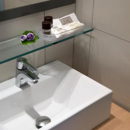 Acasamia Welchome Rimini Hotel By Oasigroup Hotels