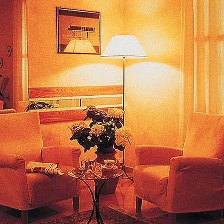 阿卡萨米亚韦尔康酒店 酒店 3*