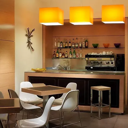 Hotel Acasamia Welchome By Oasigroup Rímini