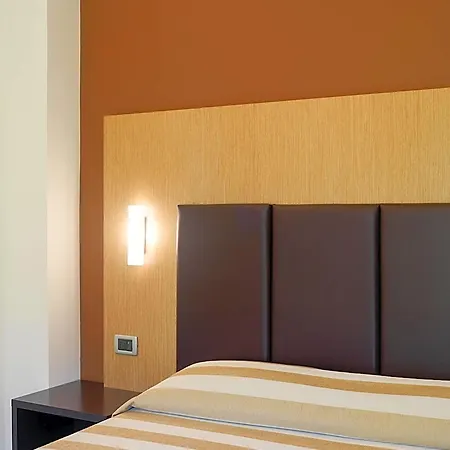 Hotel Acasamia Welchome By Oasigroup Rimini