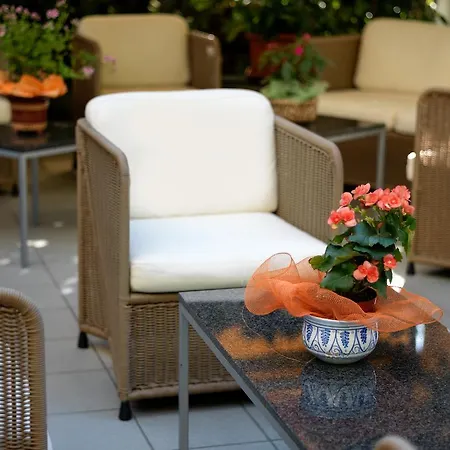 Hotel Acasamia Welchome 3*