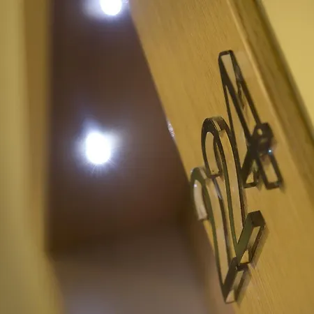 阿卡萨米亚韦尔康酒店 3*